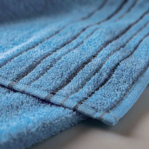 Froté ručník ZARA, světle modrý s proužkovanou bordurou, 50x100cm