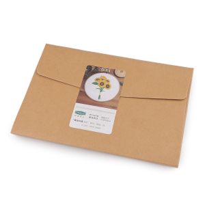 Vyšívací dárková sada s předtištěným motivem 940151/3, slunečnice, žlutá (předtisk, jehly a příze), 15x22cm