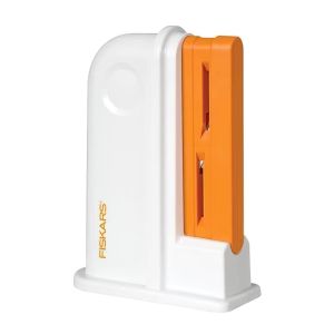 Ostřič nůžek FISKARS 8620, pro praváky i leváky, univerzální